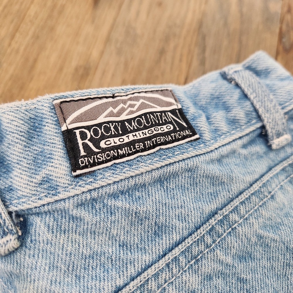VTG 90 Rocky Mountain Bareback Jeans 28 Waist 31.5 Inseam Cutout Back Light Wash - Picture 3 of 13